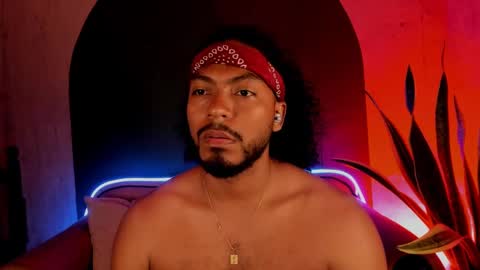 Noah online show from February 7, 12:09 am