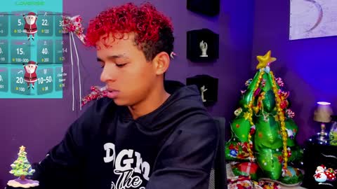 noah_smith04 online show from December 27, 11:50 am