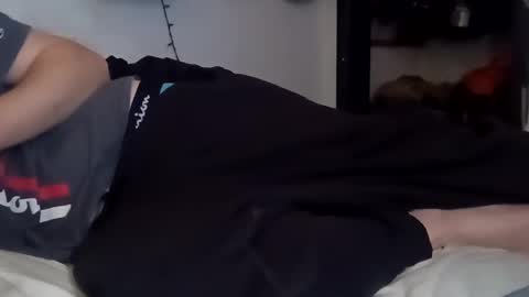 Snapshot of noah_wesley chatting on September 24, 4:27 pm Noah Wesley online show from September 24, 4:27 pm