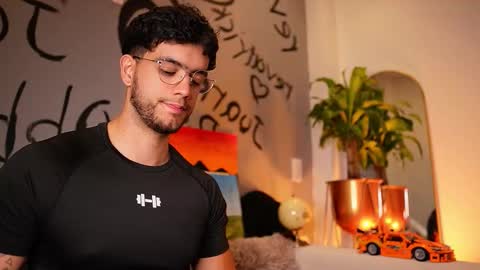 kevin online show from October 24, 2:24 am