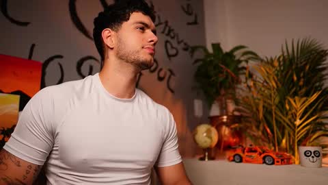 kevin online show from September 25, 12:31 am