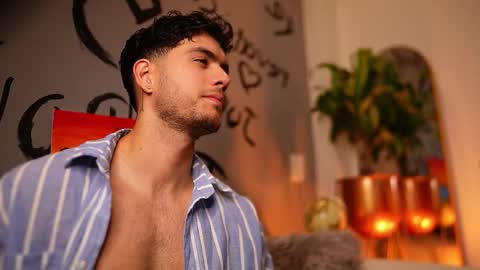 kevin online show from December 5, 11:12 pm