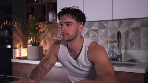 kevin online show from February 1, 12:18 am