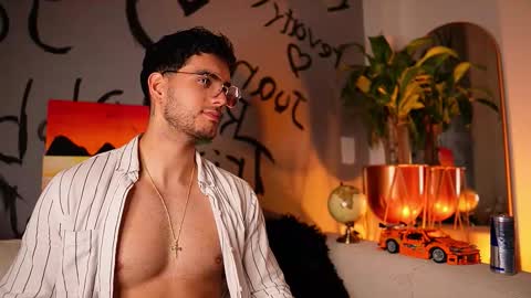 kevin online show from October 5, 11:20 pm