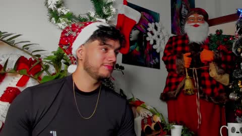 kevin online show from December 6, 8:07 pm