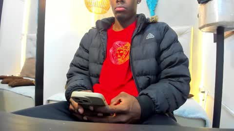 noir_king0 online show from February 3, 2:42 am