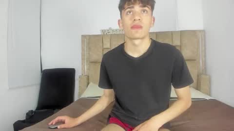 Sebas  online show from March 18, 3:09 am