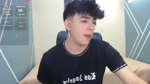 Snapshot of nolan_twink chatting on March 2, 5:41 pm Nolan  online show from March 2, 5:41 pm