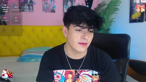 Snapshot of nolan_twink chatting on December 18, 6:03 pm Nolan  online show from December 18, 6:03 pm