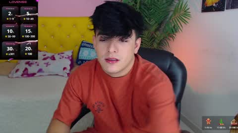 Snapshot of nolan_twink chatting on January 4, 5:58 pm Nolan  online show from January 4, 5:58 pm