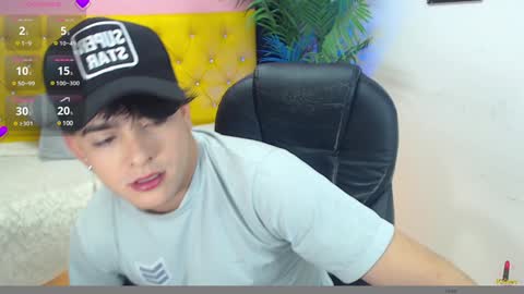 Snapshot of nolan_twink chatting on January 29, 6:18 pm Nolan  online show from January 29, 6:18 pm
