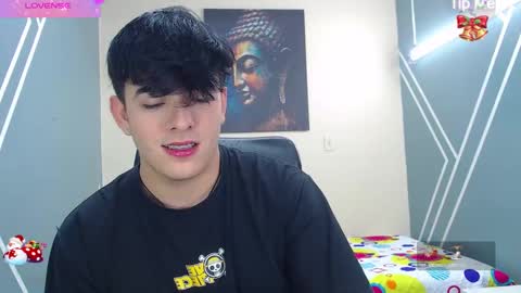 Snapshot of nolan_twink chatting on December 13, 6:49 pm Nolan  online show from December 13, 6:49 pm