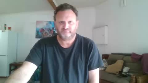 Nollie online show from April 3, 6:32 am