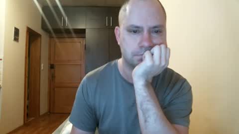 norbertopl87 online show from February 3, 6:56 am