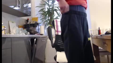 Snapshot of normuc chatting on February 2, 8:02 am Normuc online show from February 2, 8:02 am