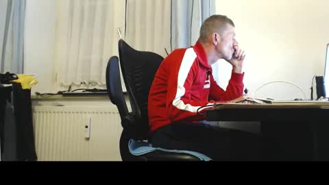 Normuc online show from November 9, 2:43 pm