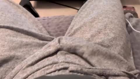 notapornodick online show from January 5, 6:33 pm