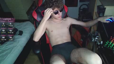 Snapshot of notspace_721128 chatting on February 20, 8:58 pm NotSpace   online show from February 20, 8:58 pm