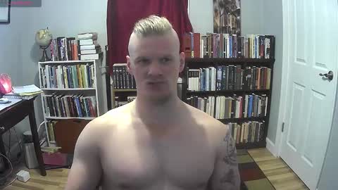 Snapshot of notsureaboutthislol chatting on October 28, 5:59 pm Embarrassed Naked online show from October 28, 5:59 pm