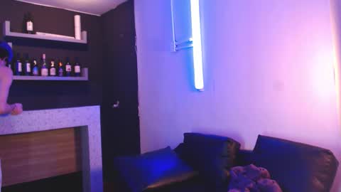 Nova Salvatore online show from January 6, 4:05 am