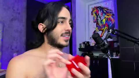 Snapshot of novacry chatting on February 25, 3:27 pm Nova online show from February 25, 3:27 pm