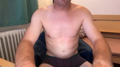nuancen_stratus_2z online show from June 30, 7:48 pm
