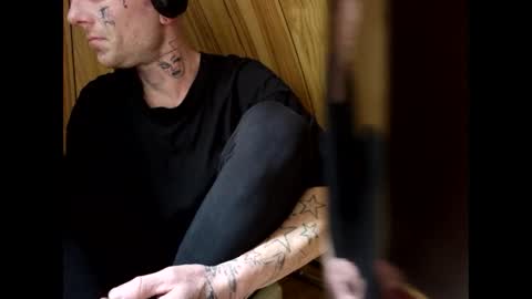 Snapshot of nudemox chatting on October 19, 9:23 am nudemox online show from October 19, 9:23 am