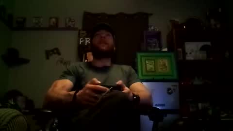 Awwwww Hey Sweetie Pies. Welcome To The Sweetie Pie Lounge. Enjoy The Dad-Cast. SweetCorny Fun-loving Dad Talk. online show from February 4, 4:05 am