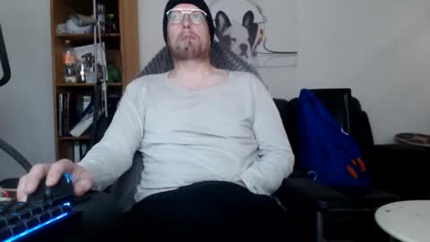 nursefan online show from November 9, 10:41 am