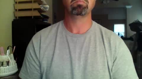 nvrenuff1979 online show from November 12, 12:44 pm