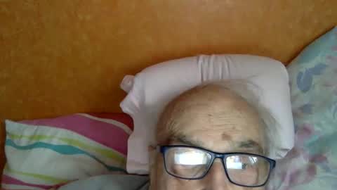 nymouf online show from December 3, 10:54 am