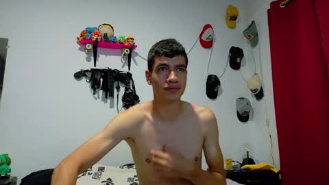 David and Steven Independents online show from December 18, 4:28 pm