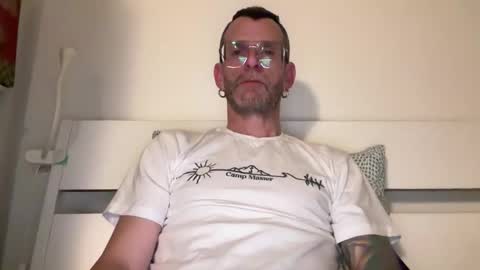 Jonathan Deep online show from March 17, 11:07 pm