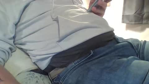 Snapshot of obedient9402 chatting on October 14, 9:22 pm obedient9402 online show from October 14, 9:22 pm