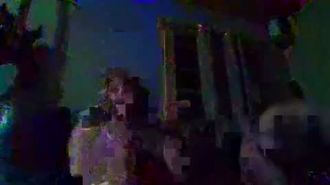 oddjuggla online show from September 10, 9:08 am