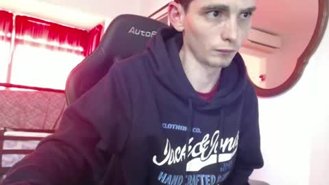 Snapshot of ofsolovicio chatting on December 5, 4:12 pm ofsolovicio online show from December 5, 4:12 pm