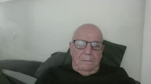 oggi95 online show from November 10, 3:17 pm