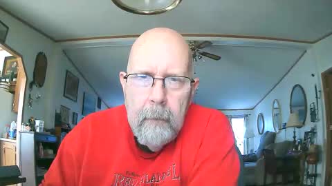 Snapshot of ogusmaximus chatting on October 28, 4:09 pm ogusmaximus online show from October 28, 4:09 pm