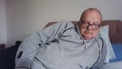 old_fkrr_ online show from November 22, 11:43 am