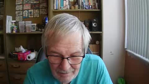 old_javacoder online show from June 26, 11:02 am