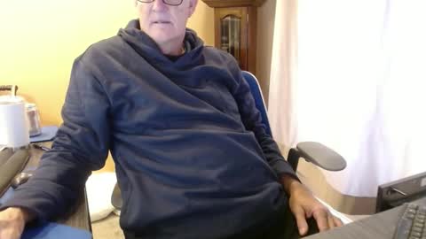 Older and Wiser online show from December 25, 3:38 pm