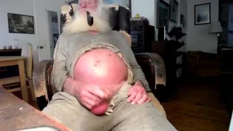 oldfucker9 online show from August 9, 1:46 am