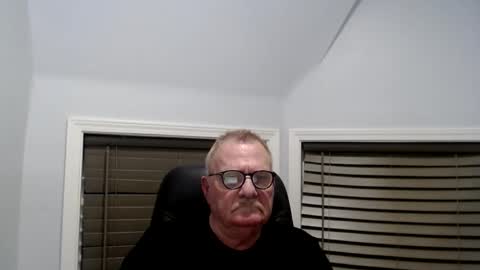 oldguybigd online show from October 1, 5:33 am