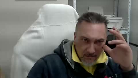 Snapshot of olimpio1230 chatting on January 29, 5:45 pm olimpio1230 online show from January 29, 5:45 pm