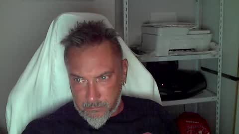 Snapshot of olimpio1230 chatting on September 11, 3:55 pm olimpio1230 online show from September 11, 3:55 pm