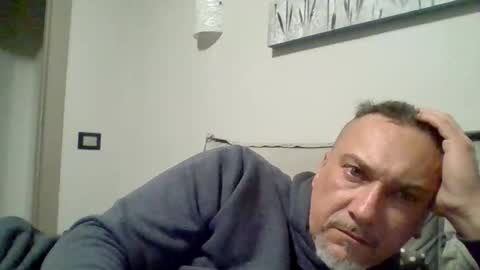 Snapshot of olimpio1230 chatting on January 15, 4:43 pm olimpio1230 online show from January 15, 4:43 pm