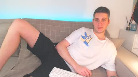 Oliver online show from January 26, 7:09 pm