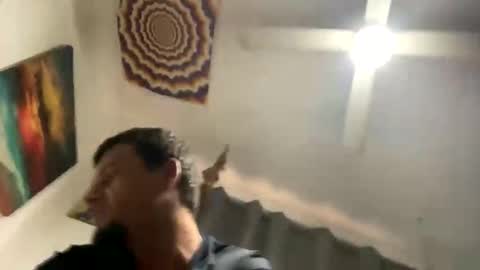 oliversunley22 online show from March 22, 10:15 pm