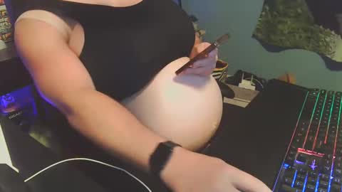 Dani Pregna online show from November 3, 11:17 pm