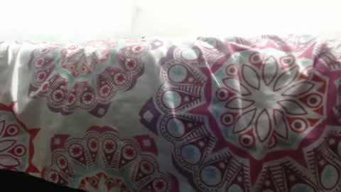 OlySantos online show from January 24, 11:15 am